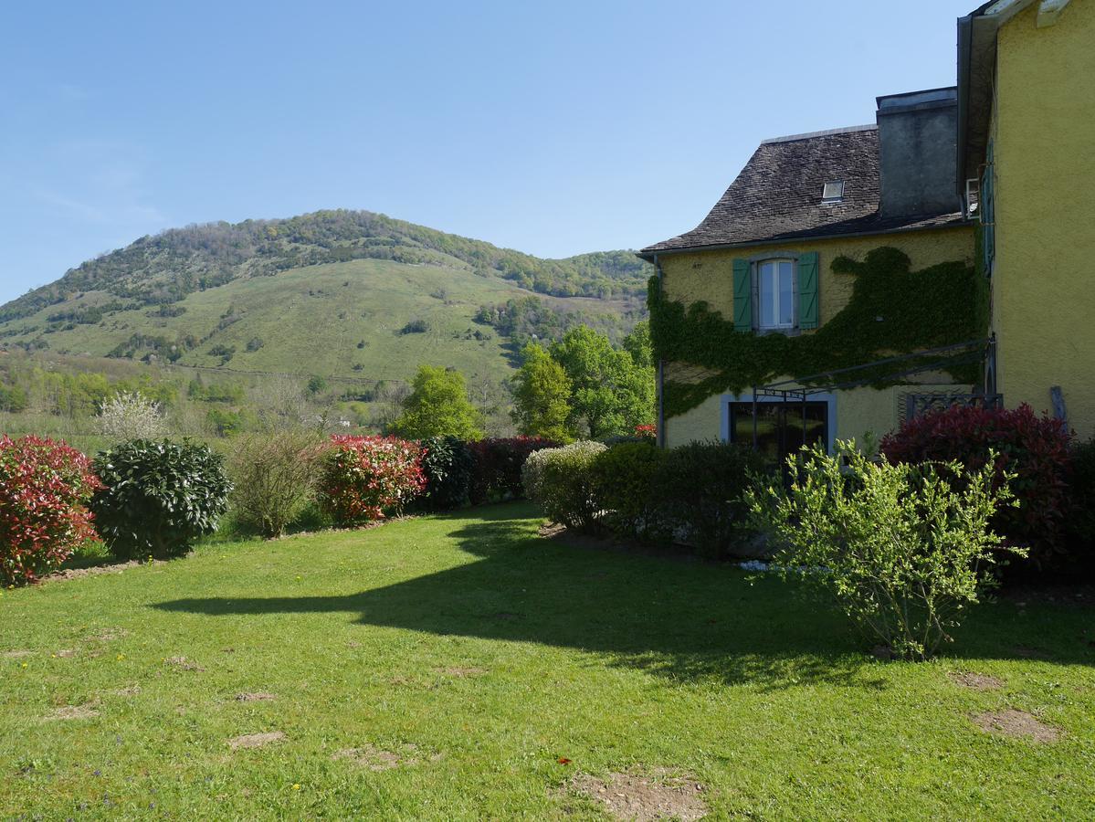Maison d'hôtes Les 3 Baudets Issor Exterior foto