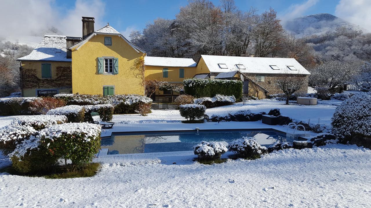 Maison d'hôtes Les 3 Baudets Issor Exterior foto